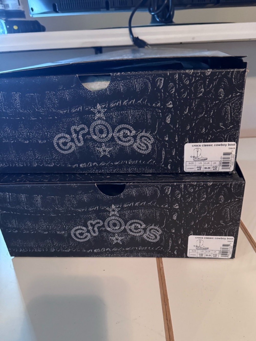 CROC Boots!!🥾 - Picture 2 of 8